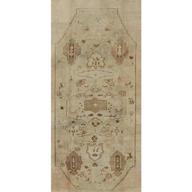 Tribal Vintage Turkish Oushak Rug in Soft Beige and Brown With Minimal Geometric Motifs For Sale - Image 3 of 10