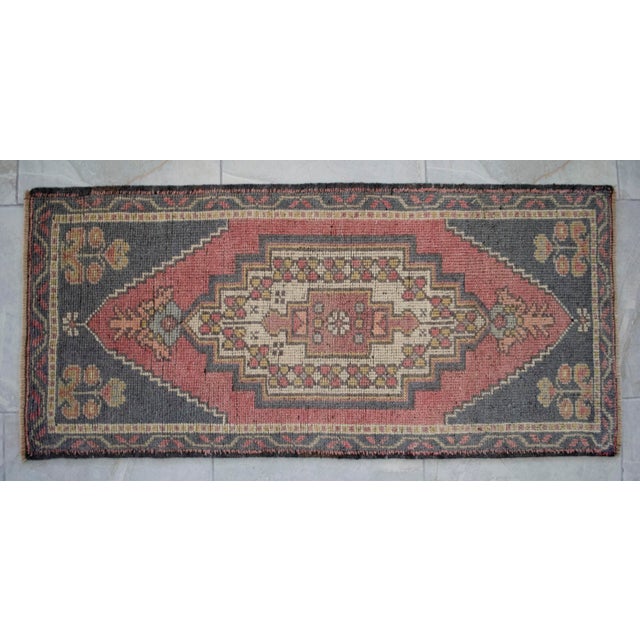 1970s Hand Knotted Small Turkish Rug Wool Door Mat Entry Decor - 21'' X 45'' For Sale - Image 10 of 12