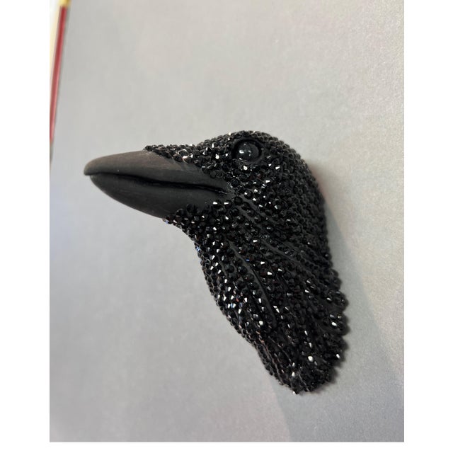 Cv upon request Karla Walter is an American artist who explores similarities between the social interactions among crows...