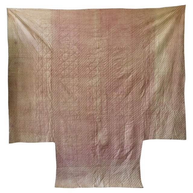 Antique American Flying Geese Patterned Satin Quilt with Skirts For Sale In Atlanta - Image 6 of 12