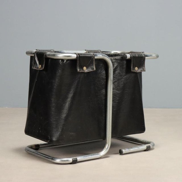 Magazine Rack in Tubular Chrome and Leather For Sale - Image 3 of 8