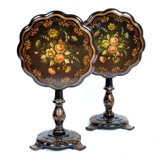 English Traditional Hand Painted Tilt Top Tables - a Pair For Sale - Image 13 of 13