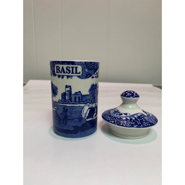 Ceramic Spode Spice Jar for basil. Perfect for your traditional / Grandmillennial kitchen! Will combine shipping with...