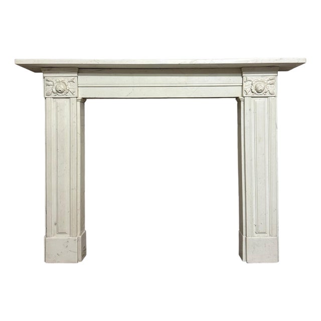 Antique English Regency Statuary Fireplace Mantel in White Marble, 1830 For Sale