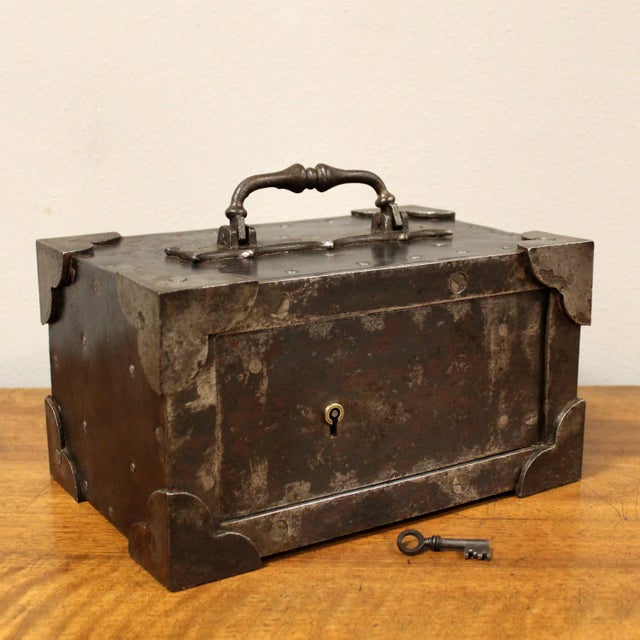 Travel safe Made of iron - original working lock with one key Late 19th/early 20th century Dimensions: width 28 cm, depth...