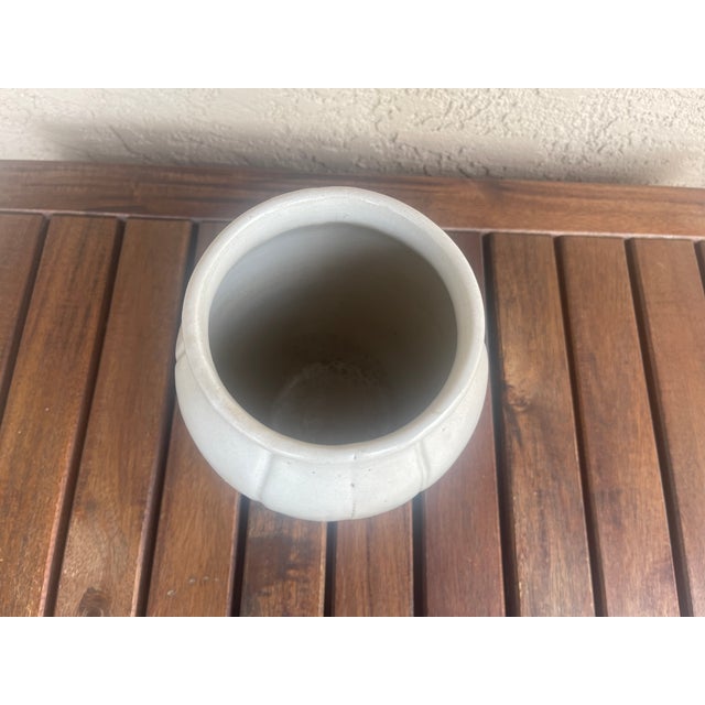 1920s Mid Century Usa White Lotus Stoneware Art Pottery Vase For Sale - Image 5 of 6