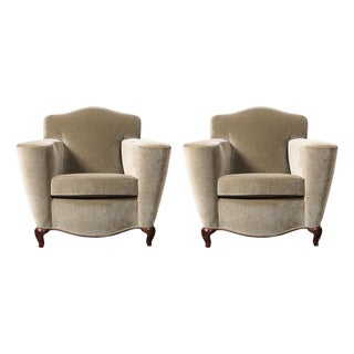 Pair of Art Deco Sinuous Club Chairs in Taupe Mohair & Walnut Supports For Sale