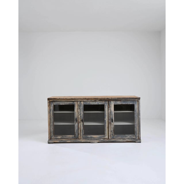 1900s French Provincial Wooden Vitrine Counter For Sale - Image 11 of 13