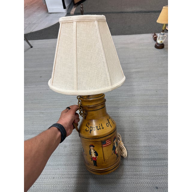 American 1976 Spirit of America 200th Anniversary Table Lamp For Sale - Image 3 of 12