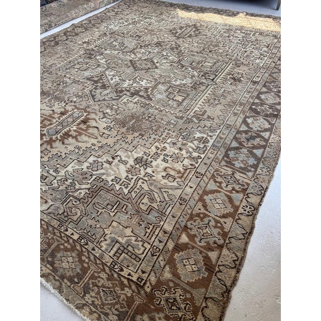 Vintage Heriz Abrash and Earthy Cool Palette Taupe Rug 9.4 x 12.5 For Sale - Image 9 of 14