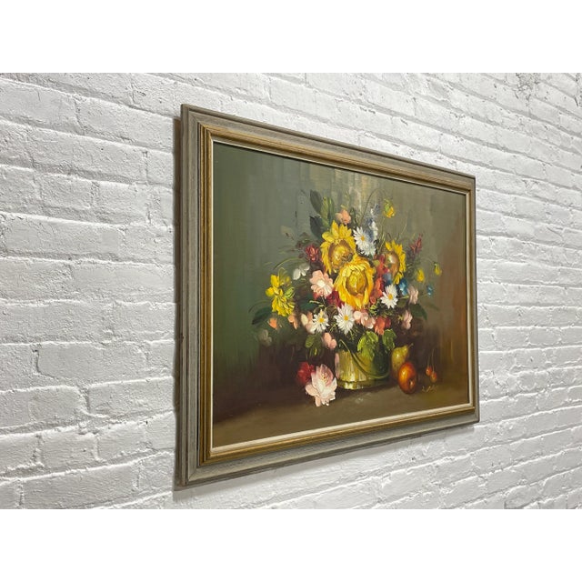 Paint Vintage Floral Still Life Oil Painting in Frame | Elegant European Bouquet With Roses & Daisies | Classic Traditional Wall Art For Sale - Image 7 of 13