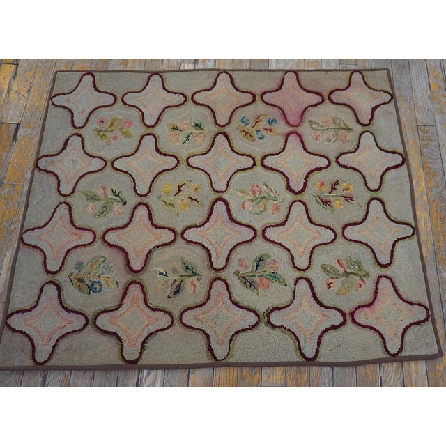 1930s Splendid Gray Color With Oval and Florid Design Antique American Hooked Rug For Sale - Image 5 of 10