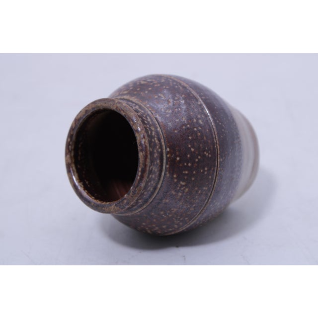 Ceramic Colonial Williamsburg Stoneware Small Urn - Stamped For Sale - Image 7 of 12