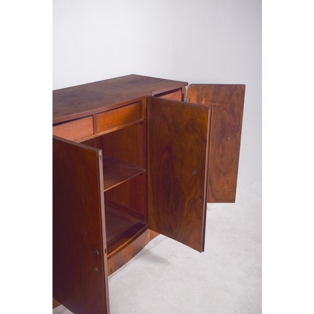 1920s Vintage Portuguese Sideboard in Walnut, 1920 For Sale - Image 5 of 13