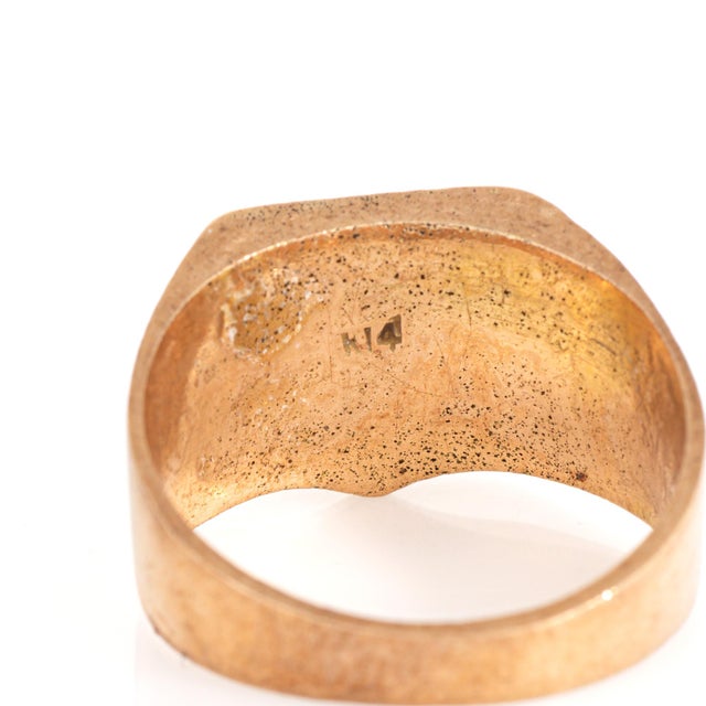 Metal Vintage Art Deco Heraldic Ring 14k Rose Gold Enamel Band Family Crest Signet, Size 8.5 For Sale - Image 7 of 7