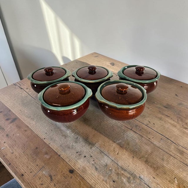 A complete set of five Red Wing Potteries individual covered casseroles or soup crocks from the Provincial Oomph bakeware...