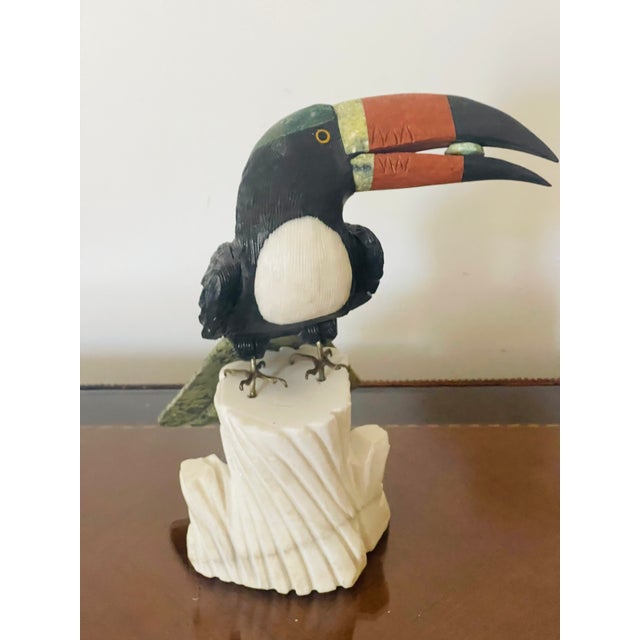 Stone 1960s Large Toucan Bird Semiprecious Stone Carved Bird Figurine For Sale - Image 7 of 8