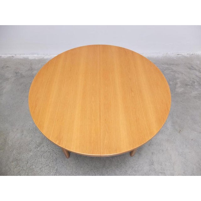 Round Extendable Dining Table in Oak by Van Den Berghe-Pauvers, 1970s For Sale - Image 6 of 16
