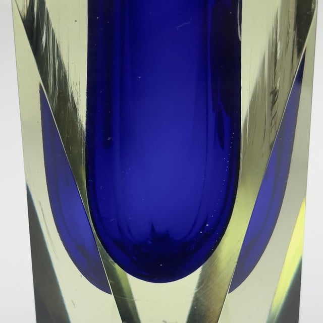 Vintage Sommerso Blue Murano Vase, Italy, 1970s For Sale - Image 17 of 18