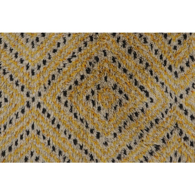 Vintage Swedish Rya Rug With Yellow and Black Geometric Pattern - Rug & Kilim For Sale In New York - Image 6 of 9