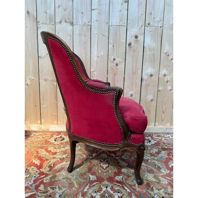 Gondola-Style Bergère Chair in Carved Walnut with Bronze Nails For Sale - Image 3 of 6