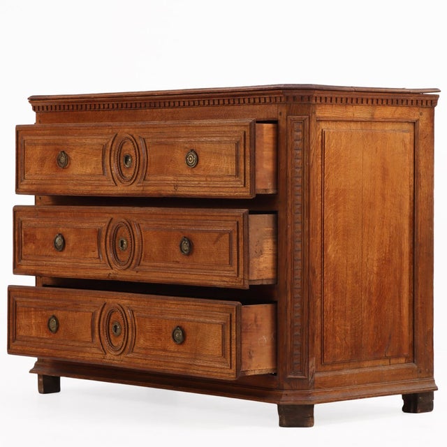 French Oak Commode, Late 18th C. For Sale - Image 4 of 9