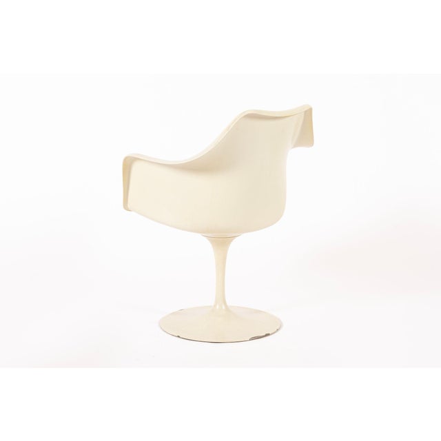 Original Fiberglass Tulip Arm Chair by Eero Saarinen for Knoll 1970s For Sale - Image 13 of 15