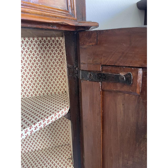 Venetian Corner Cupboard, 1700 For Sale - Image 6 of 9