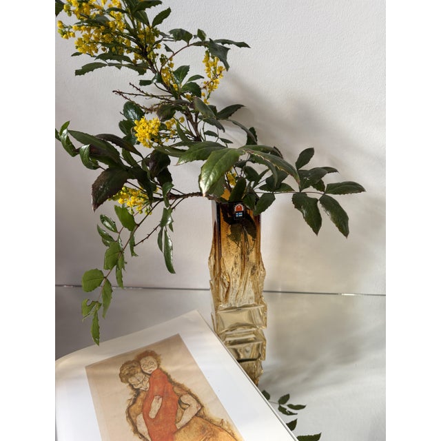 Brutalist Art Glass Amber Liekki Vase by Eino Wänni for Kumela, Finland, 1970s For Sale - Image 12 of 13