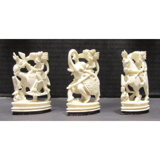 Antique Rajasthani Indian Ivory Colored Bone Complete Hand Carved Chess Set For Sale - Image 9 of 13
