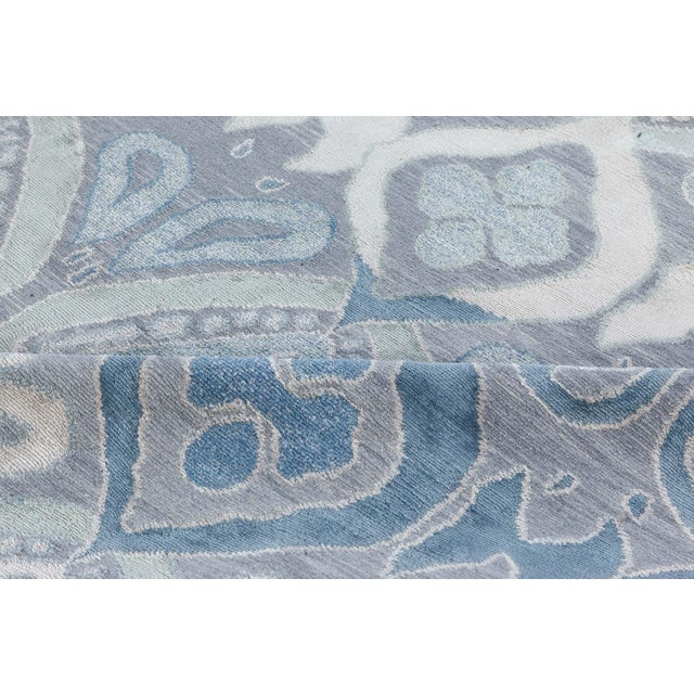 Contemporary blue-grey mandorla rug by Doris Leslie Blau. Size: 7'10" × 10'0" (238 × 304 cm). Contemporary hand knotted...