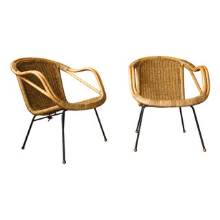 Mid-Century Modern Rattan Lounge Chairs in the Style of Paul McCobb, Pair For Sale