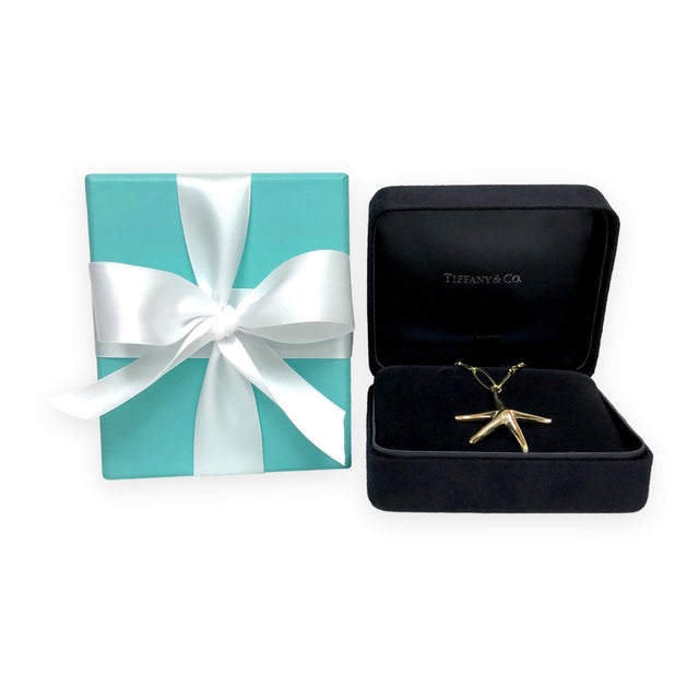 Tiffany & Co. Elsa Peretti Vintage Starfish Pendant Necklace in 18k Yellow Gold For Sale - Image 9 of 9