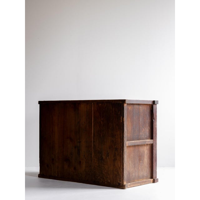Brown Japanese Antique Tansu Cabinet / Taishō–Shōwa Period 1910s–1940s For Sale - Image 8 of 16