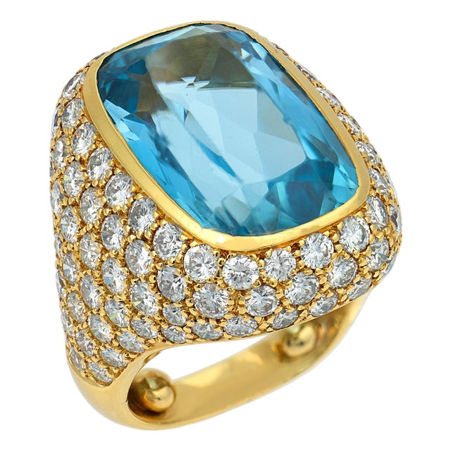 Vintage French Aquamarine Diamond 18k Yellow Gold Cocktail Ring, Size 4 For Sale