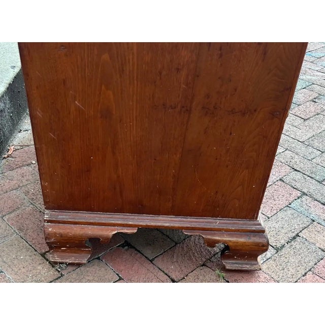 18th Century 18th Century American Walnut Chest, Possibly Virginia For Sale - Image 5 of 5