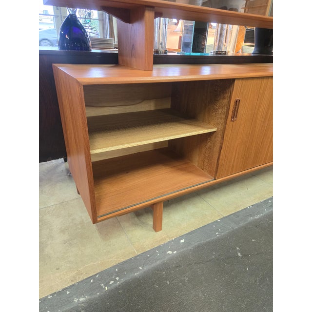 Mid Century Modern Danish Hutch/Credenza For Sale In Miami - Image 6 of 11