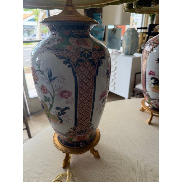 Vintage Hollywood Regency Imari Lamps - a Pair For Sale - Image 16 of 16