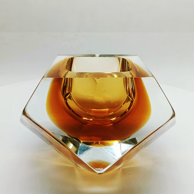 Italian Multifaceted Ashtray in Murano Glass by Flavio Poli for Seguso, 1960s For Sale - Image 7 of 11