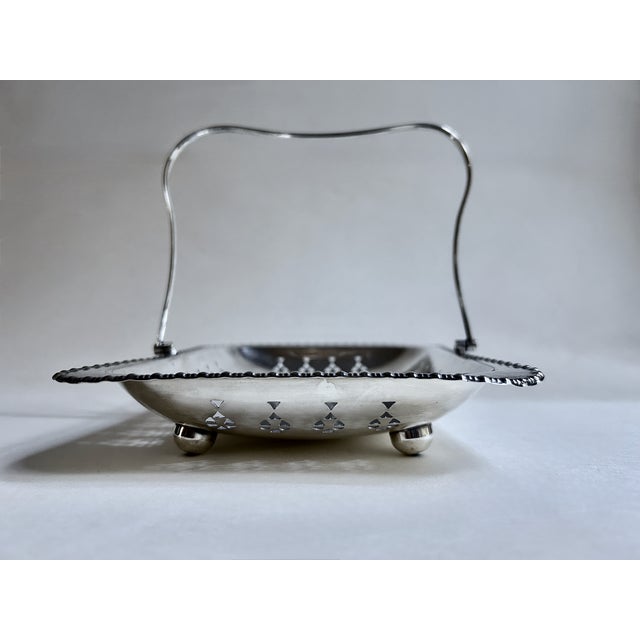 Silver Cheltenham England Handled Silver Plate Pierced Basket For Sale - Image 8 of 18