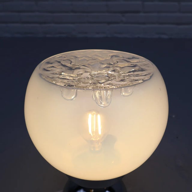 1970s Italian Space Age Glass Table Lamp, 1970s For Sale - Image 5 of 8