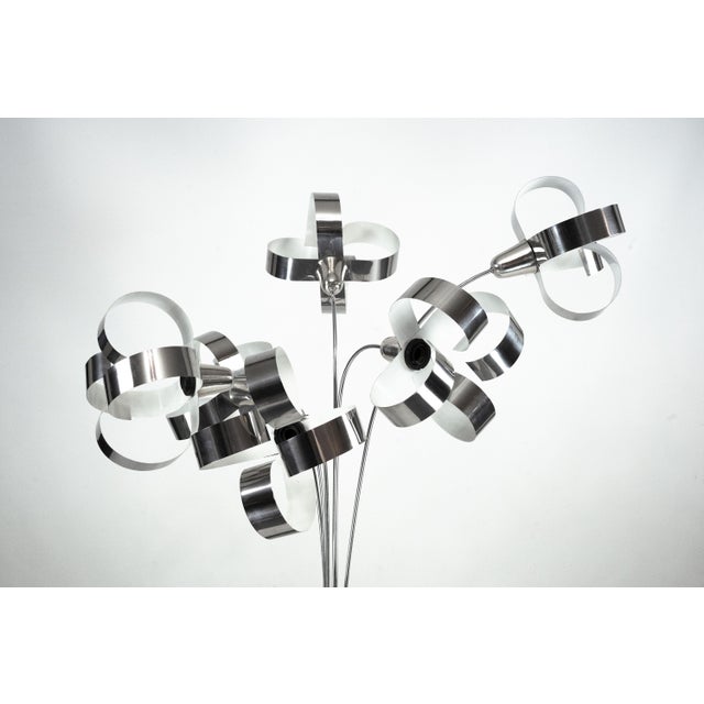 1970s Space Age Italian Metal Floor Lamp with Floral Shades, 1970s For Sale - Image 5 of 14
