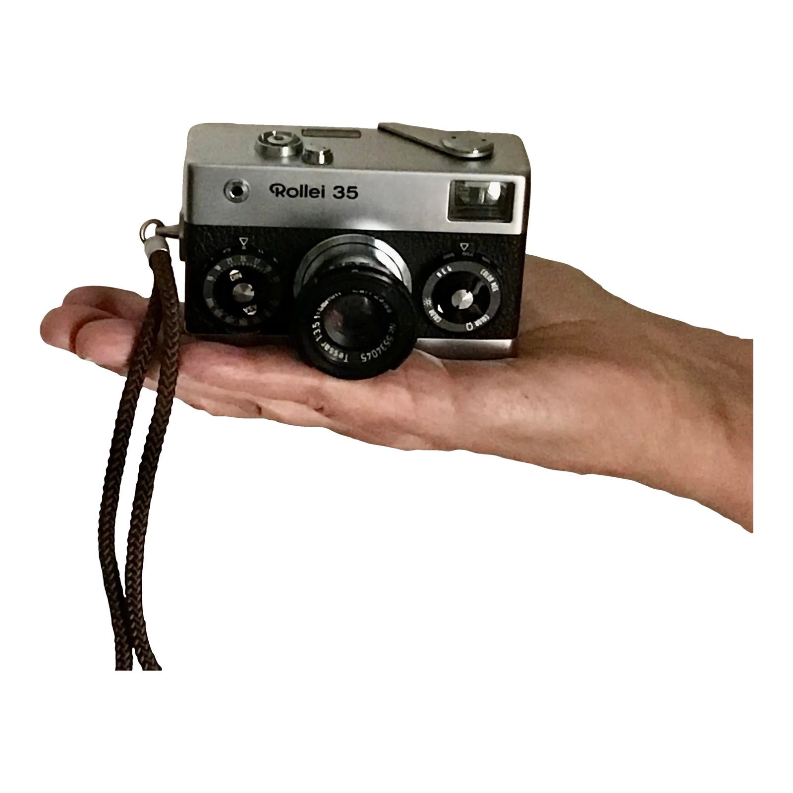 1960s-rollei-35-viewfinder-