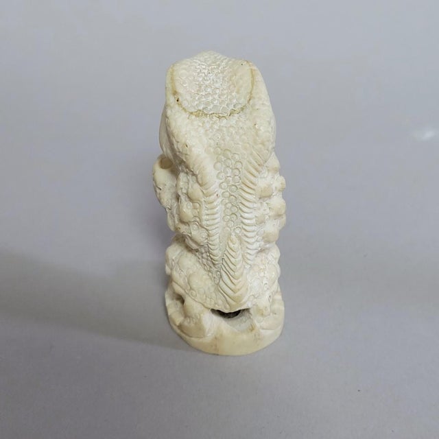 Japanese Bone Anthropomorphic Toad Figural Carving, 19th C. For Sale In Raleigh - Image 6 of 8