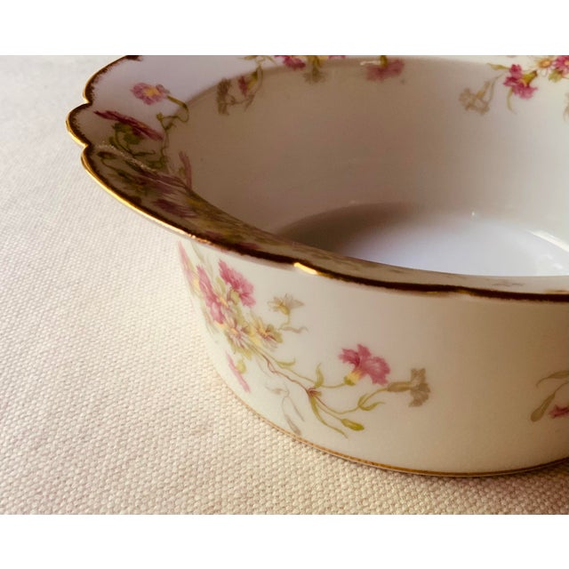 French Limoges Floral Soufflé Bowl With Underplate, Gilt Scalloped Rim | Elite Works | C. 1900 For Sale - Image 3 of 18
