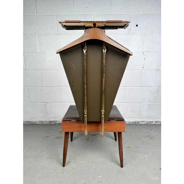Mid 20th Century Mid 20th Century Gentleman's Valet Chair by Pearl-Wick For Sale - Image 5 of 12