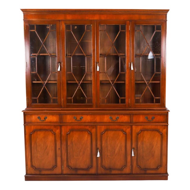 Vintage Georgian Revival Four-Door Bookcase in Flame Mahogany For Sale