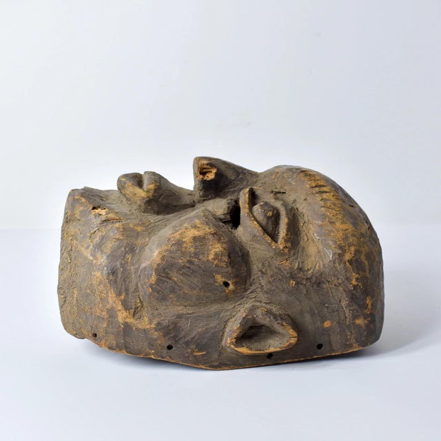 Early 20th Century Ibibio Carved Cross River Mask Nigeria For Sale - Image 10 of 14
