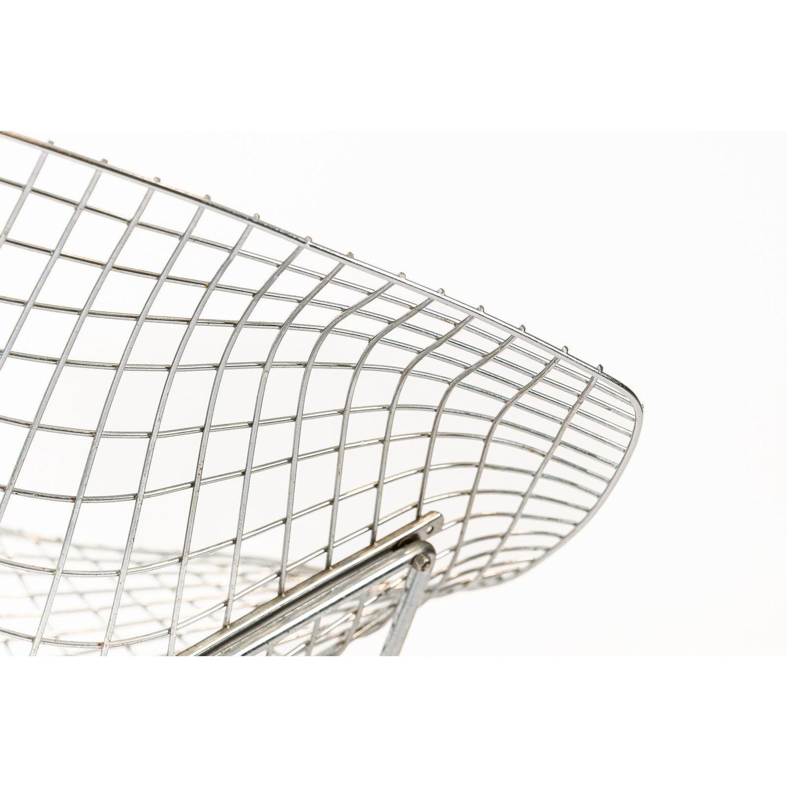 1970s Mid Century Silver Diamond Wire Chair by Bertoia for Knoll