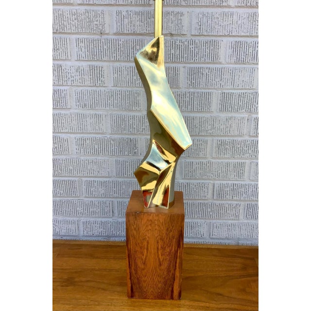 Wood Mid-Century Modern Richard Barr Laurel Table Lamp, Circa 1965 For Sale - Image 7 of 8